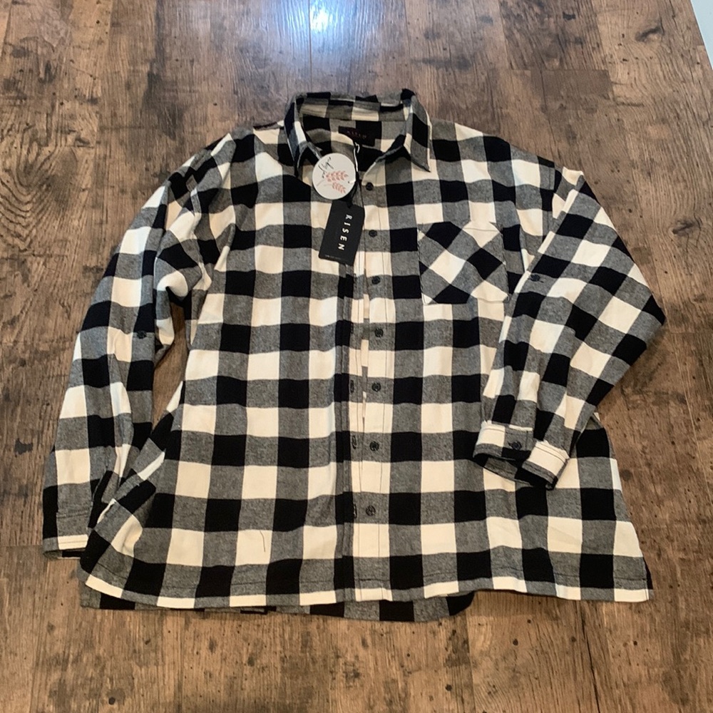 Womens flannel. New never worn